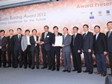 The Merit Award of HK Non-Residential [Renovation and Revitalization of Existing Building] Category goes to Windsor House ӫǳoDv [½sάƶ]u
